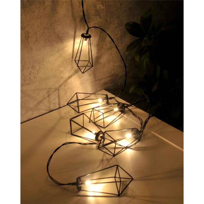 Гирлянда на батарейках Goldlux 312891 Alborg LED 10 2700K IP20 черная