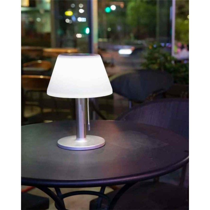 Вуличний світильник на сонячній батареї Goldlux 325457 Viola LED 4000K 200/50/10Lm IP44 сріблястий