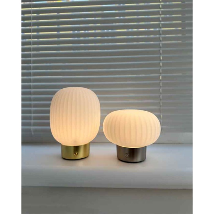 Настольная лампа с аккумулятором Goldlux 329844 Latte LED 1x1.8W 2700K 150Lm IP20 серебристая