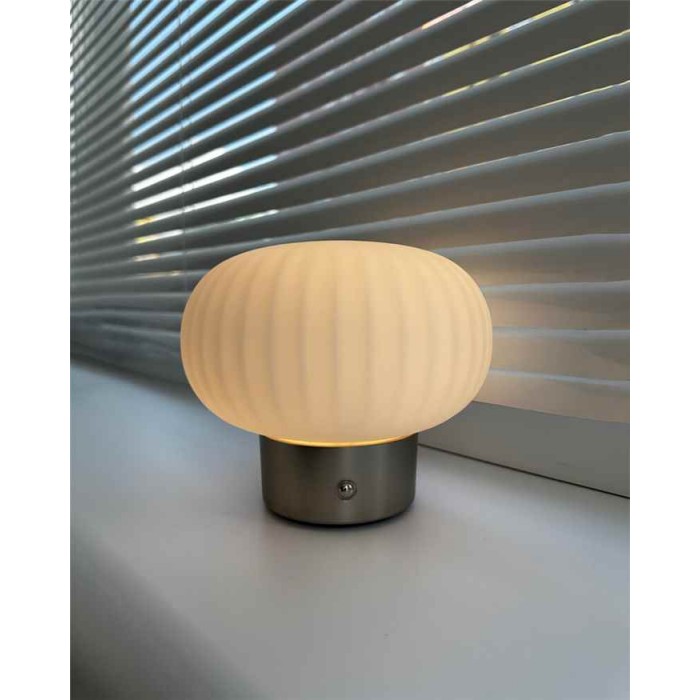 Настольная лампа с аккумулятором Goldlux 329844 Latte LED 1x1.8W 2700K 150Lm IP20 серебристая