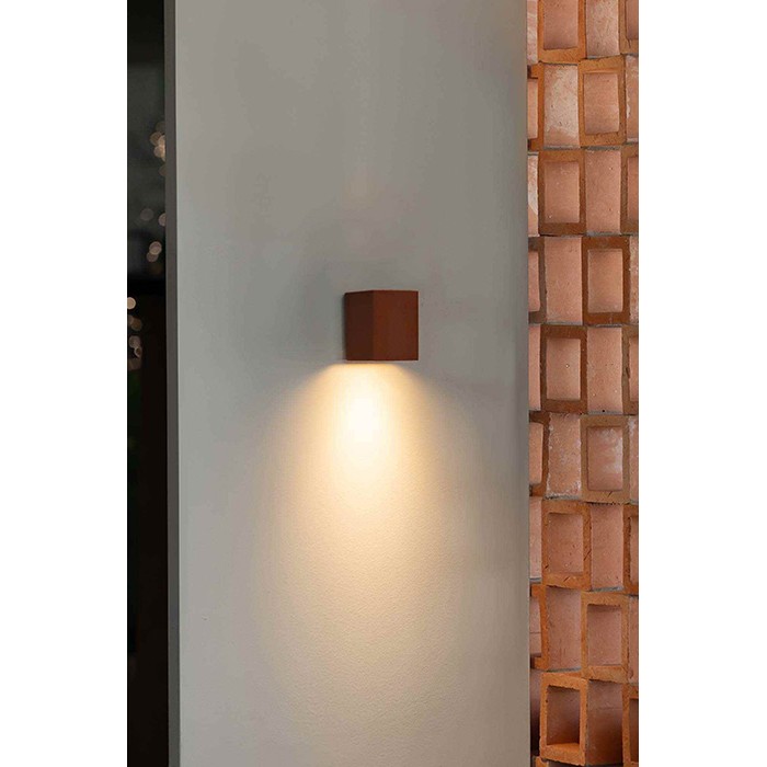 Настенный светильник Faro 40533 Lune Smooth Terracotta Square Wall Light 1xgu10 Настенный светильник Faro 40533 Lune Smooth Terracotta Square Wall Light 1xgu10