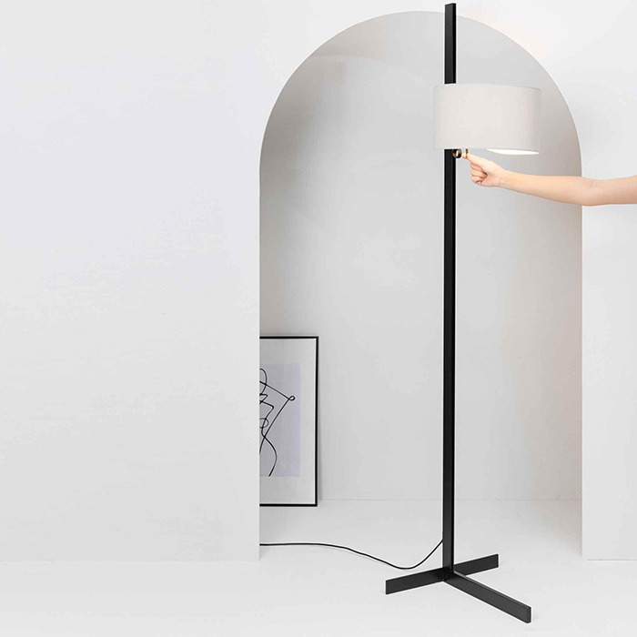 Торшер - Faro 57211-03 STAND UP Black and grey floor lamp Торшер - Faro 57211-03 STAND UP Black and grey floor lamp