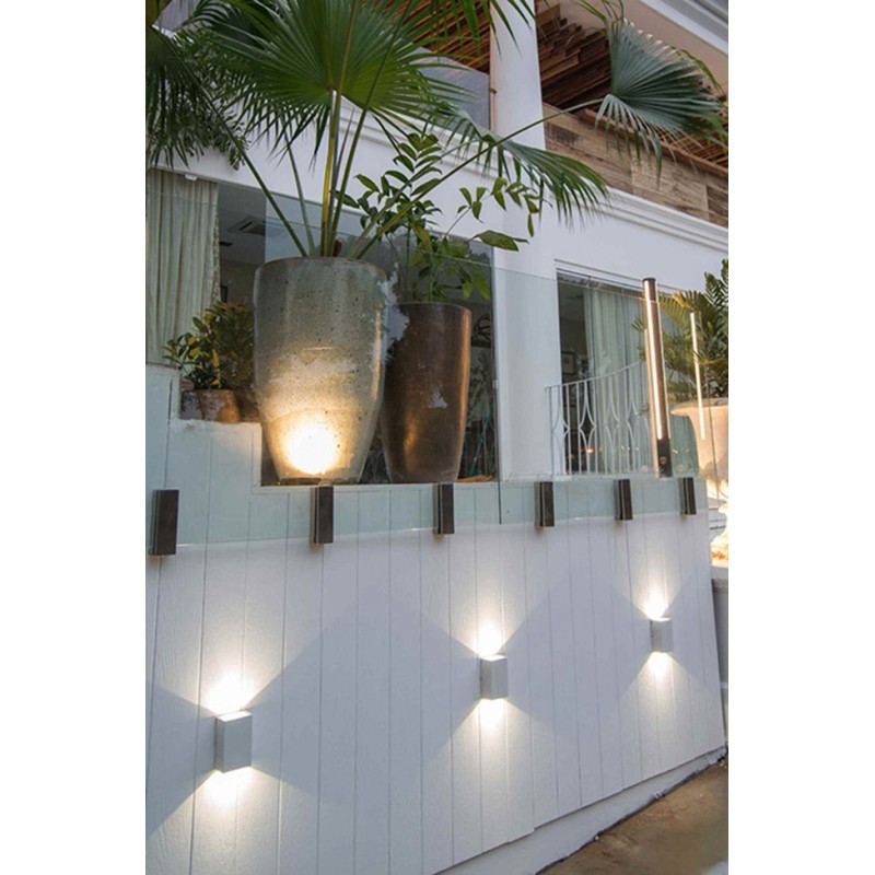 Настенный светильник Faro 70813 LING White wall lamp, 2 Вт, 630 лм, 4000K