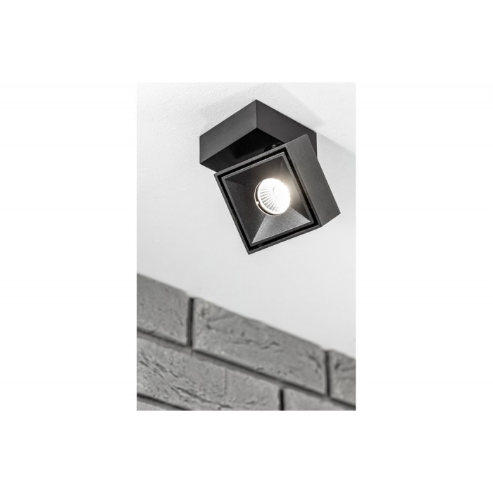 Накладной точечный светодиодный GTV LD-BNC8WKC-NB BIANCO, 8Вт, 4000К, 680Лм, 36°, Ra80/1В, IP20, IK06, регулировка наклона, черный Накладной точечный светодиодный GTV LD-BNC8WKC-NB BIANCO, 8Вт, 4000К, 680Лм, 36°, Ra80/1В, IP20, IK06, регулировка наклона, черный