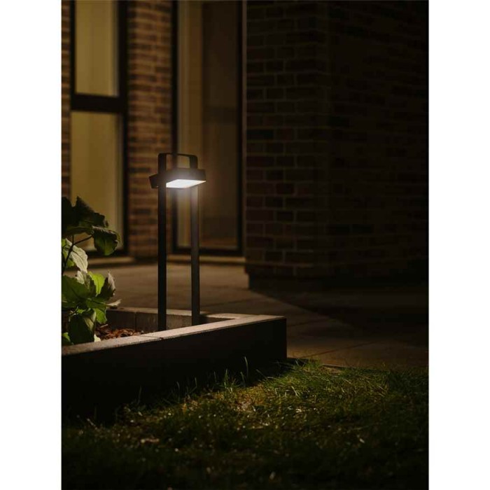 Уличный светильник на солнечной батарее Nordlux 2518268003 Saulio LED 1x4.5W 3000K 370Lm IP44 черный