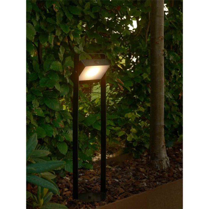 Уличный светильник на солнечной батарее Nordlux 2518268003 Saulio LED 1x4.5W 3000K 370Lm IP44 черный