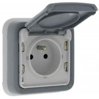 Розетка с крышкой серая Legrand, 69833