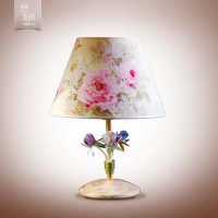 Настільна лампа Light 6400