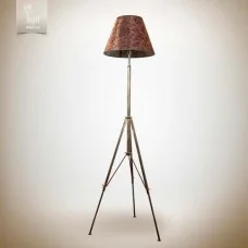 Light 7930