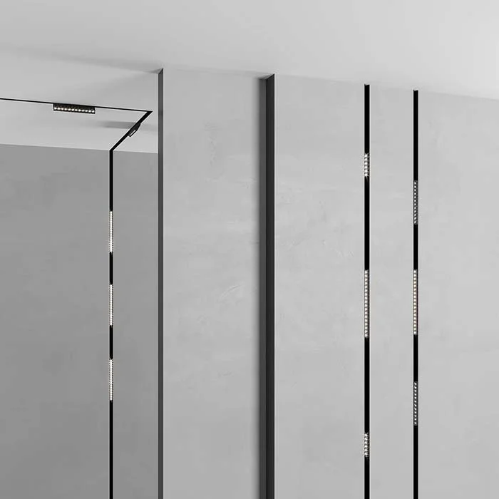 Магнитный трековый светильник Skarlat RGD2003 18x1.5W BK 3000K Lutis Магнитный трековый светильник Skarlat RGD2003 18x1.5W BK 3000K Lutis
