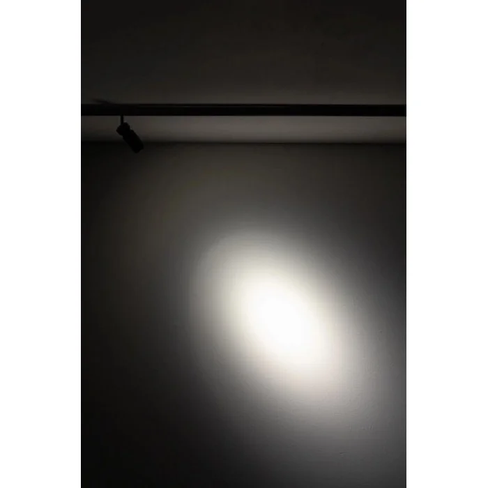 Магнитный трековый светильник Nowodvorski 11714 NANO-LVM Spot Zoom LED 1x5W 3000K 290Lm IP20 черный Магнитный трековый светильник Nowodvorski 11714 NANO-LVM Spot Zoom LED 1x5W 3000K 290Lm IP20 черный
