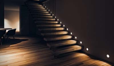 світильники для сходів